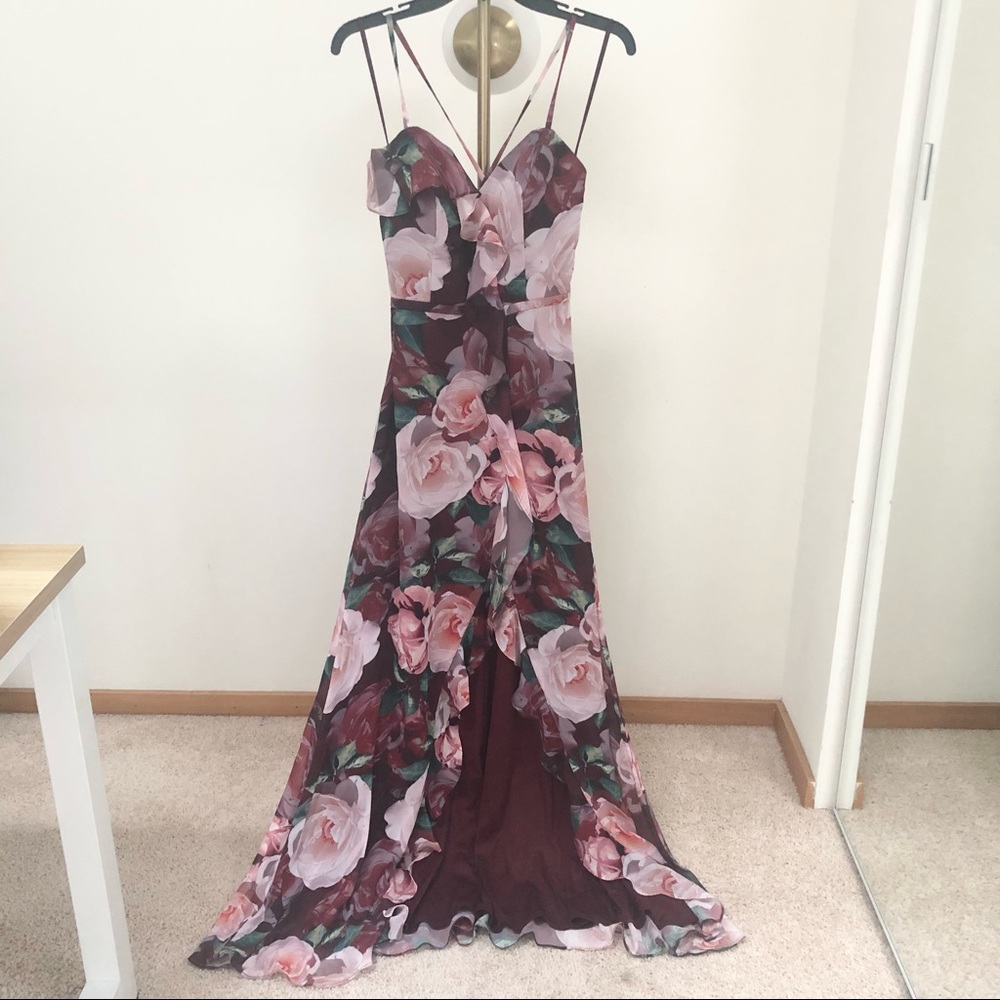 Cachet | floral chiffon dress with ruffles